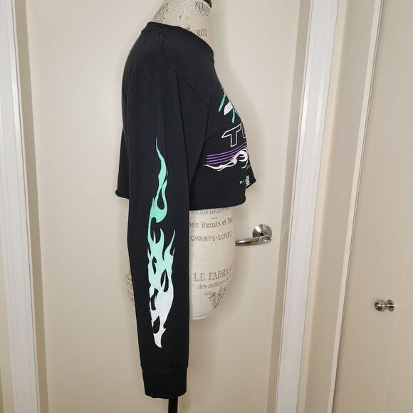 Graphic Crewneck Long Sleeve Shirt - Picture 5 of 10